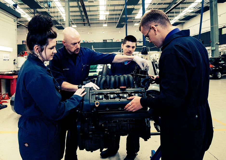 Tutors with industry experience are on-hand to guide students in the motor vehicle industry
